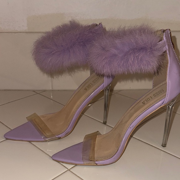 Miss Lola Lavender Fur Heels with clear strap. - Picture 2 of 6